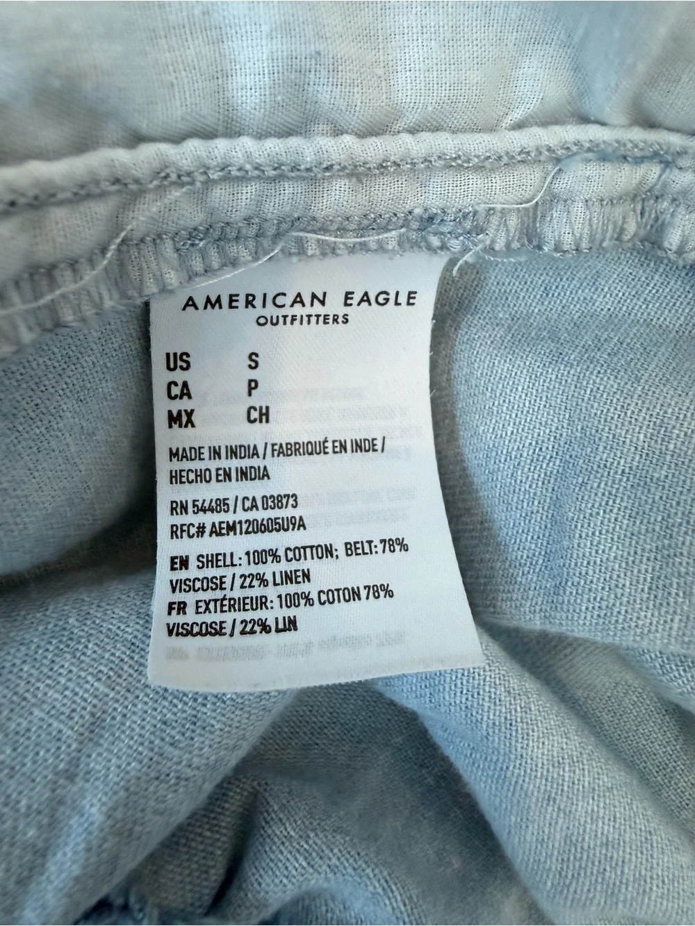 American Eagle Paperbag Waist Denim Shorts Light Wash Pull On Cuffed Women’s S - Picture 12 of 13